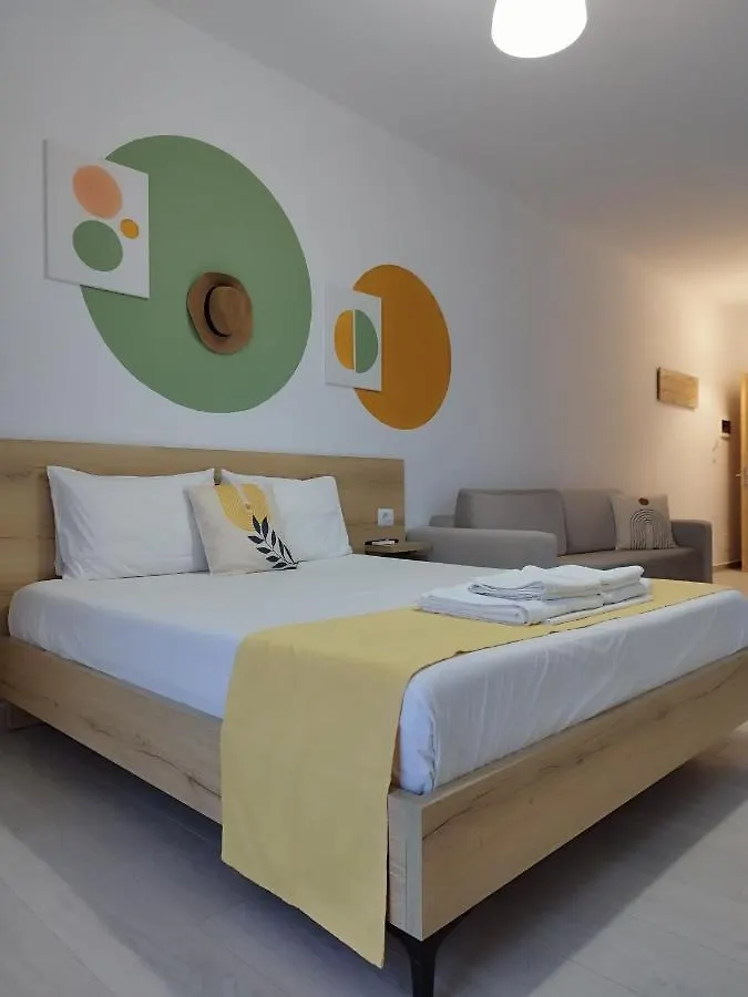 Iris Apartments Ksamil
