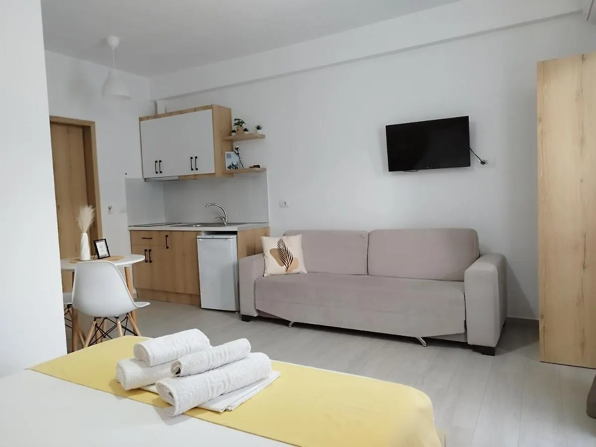 Iris Apartments Ksamil Albania