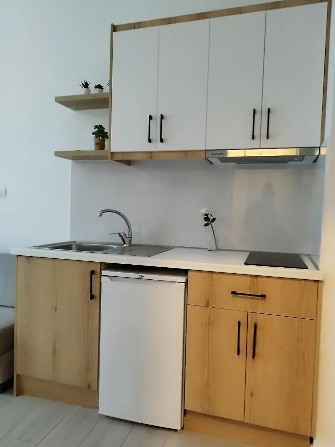 Iris Apartments Ksamil