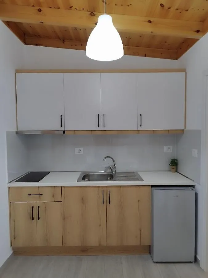 Iris Apartments Ksamil Albania